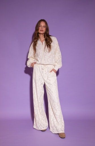 Amaya Amsterdam Meadow Bomber Beige