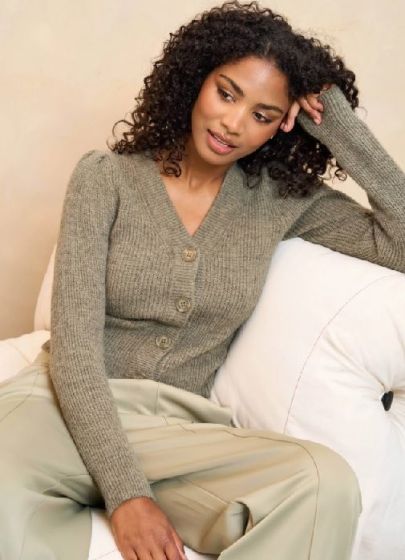 Lofty Manner Indie Cardigan Light Green