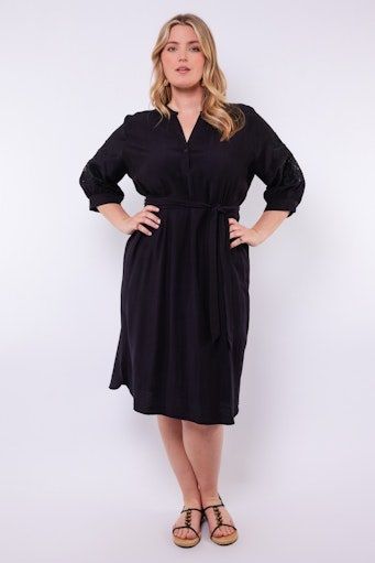 Exxcellent Capriella Dress Black