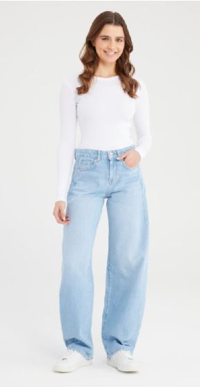 C.O.J. Clara Balloon Jeans